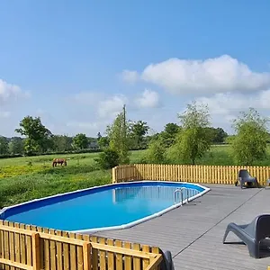le-petit-moulin-saint-hilaire.hotels-rhonealpes.com/