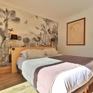 https://le-petit-prince.fr-provencehotel.com
